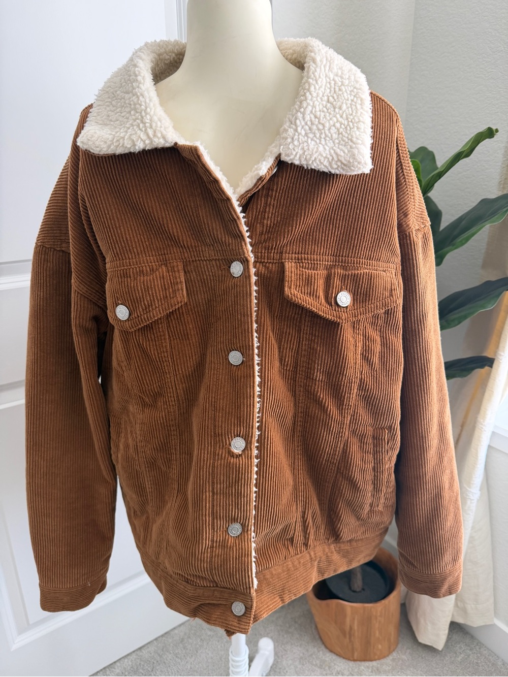 PacSun Corduroy Teddy Trucker Jacket Womens ML Brown Faux Sherpa Lined Oversized